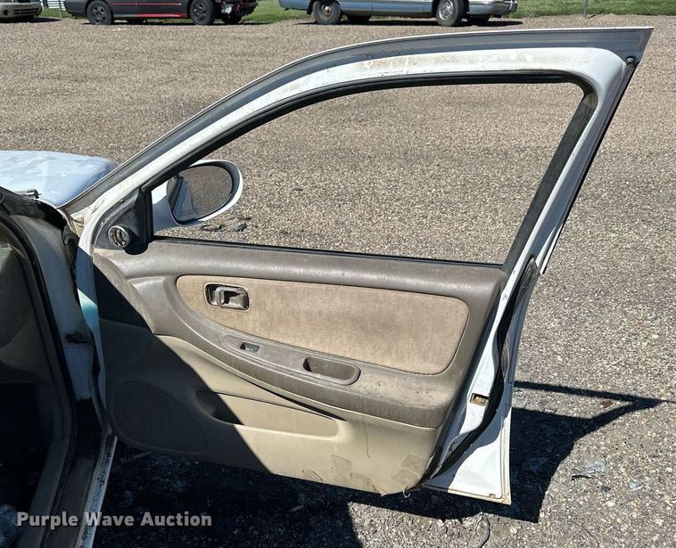 image for item NP9987 1998 Nissan Altima