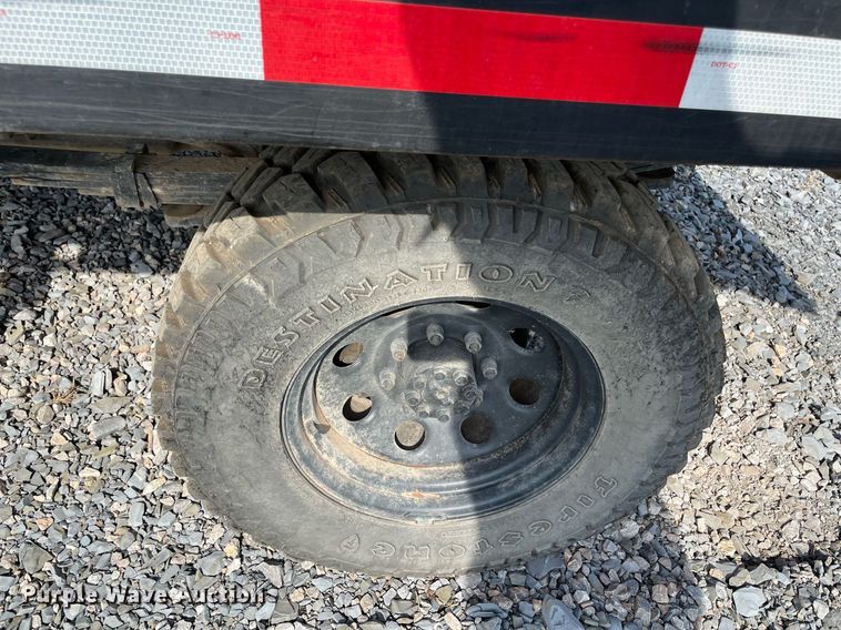 image for item NT9429 2008 Chevrolet Silverado 3500HD  Crew Cab pickup truck cab and chassis