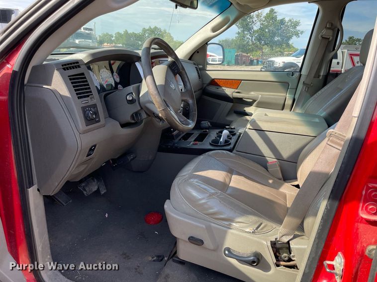 image for item NT9431 2007 Dodge Ram 1500  Quad Cab pickup truck