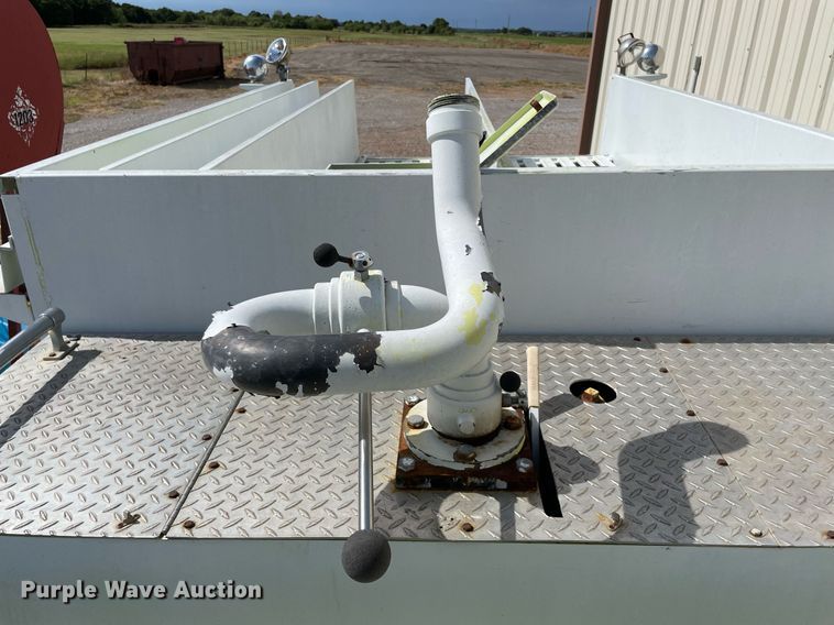 image for item NT9433 1985 Duplex 26109-85  fire truck