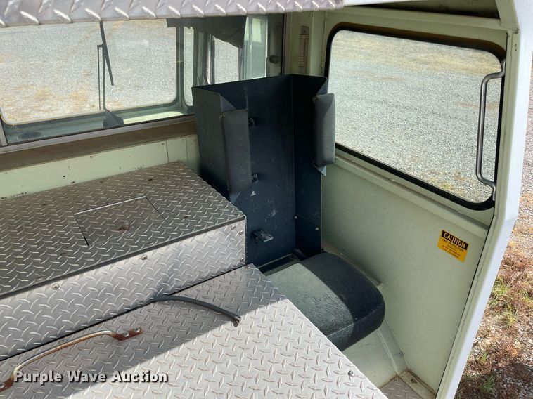 image for item NT9433 1985 Duplex 26109-85  fire truck