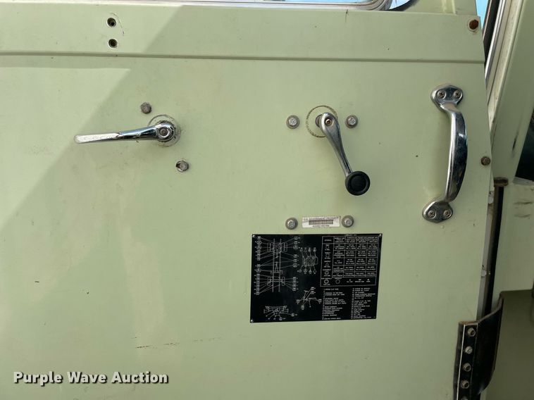 image for item NT9433 1985 Duplex 26109-85  fire truck