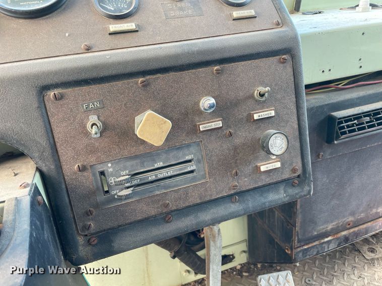 image for item NT9433 1985 Duplex 26109-85  fire truck