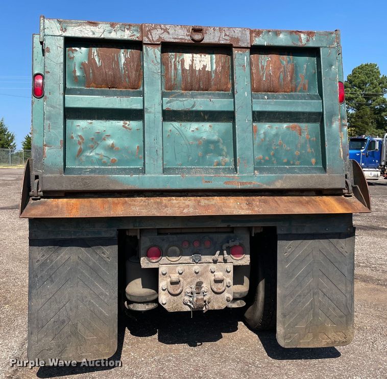 image for item NT9437 2007 International 8600  dump truck