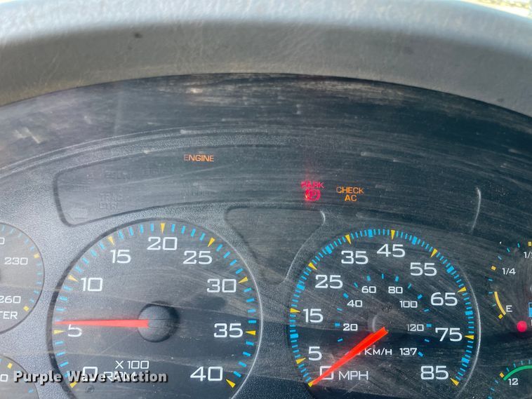 image for item NT9437 2007 International 8600  dump truck