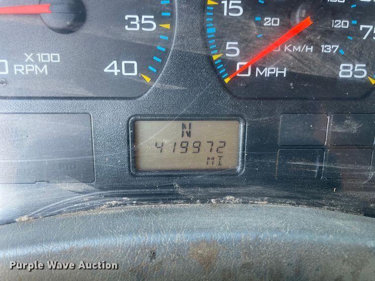 image for item NT9437 2007 International 8600  dump truck