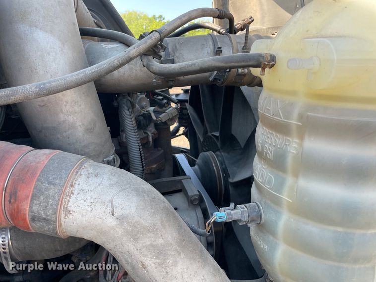 image for item NT9437 2007 International 8600  dump truck