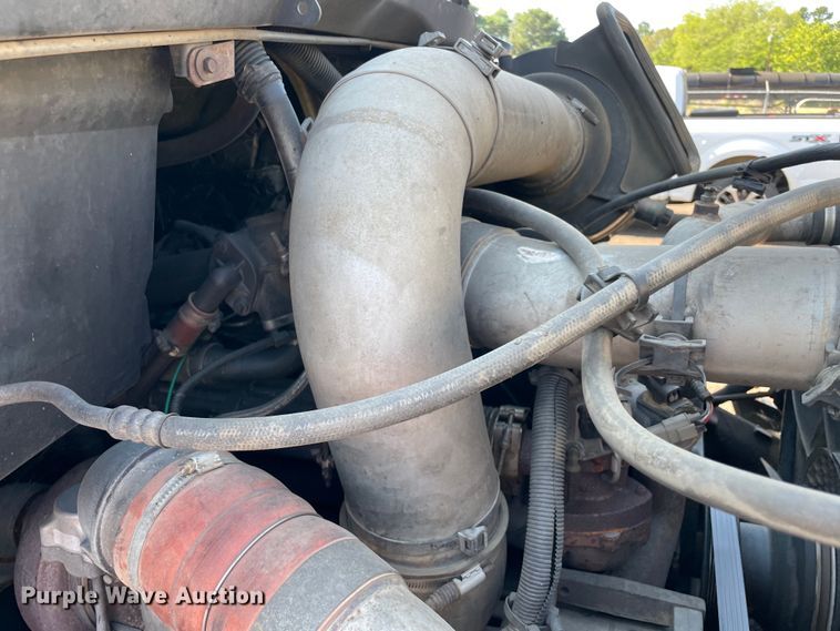 image for item NT9437 2007 International 8600  dump truck