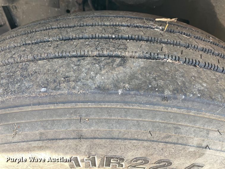 image for item NT9437 2007 International 8600  dump truck