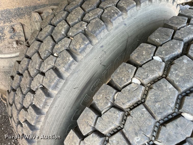 image for item NT9437 2007 International 8600  dump truck