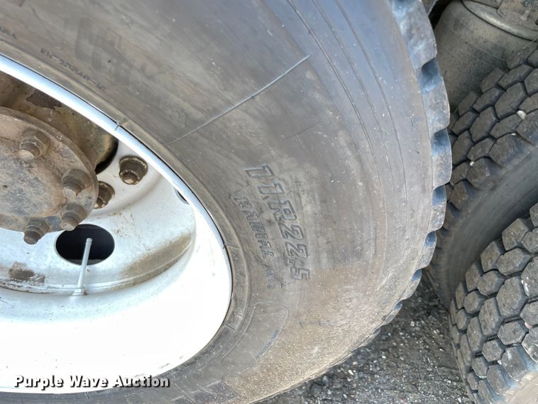 image for item NT9437 2007 International 8600  dump truck