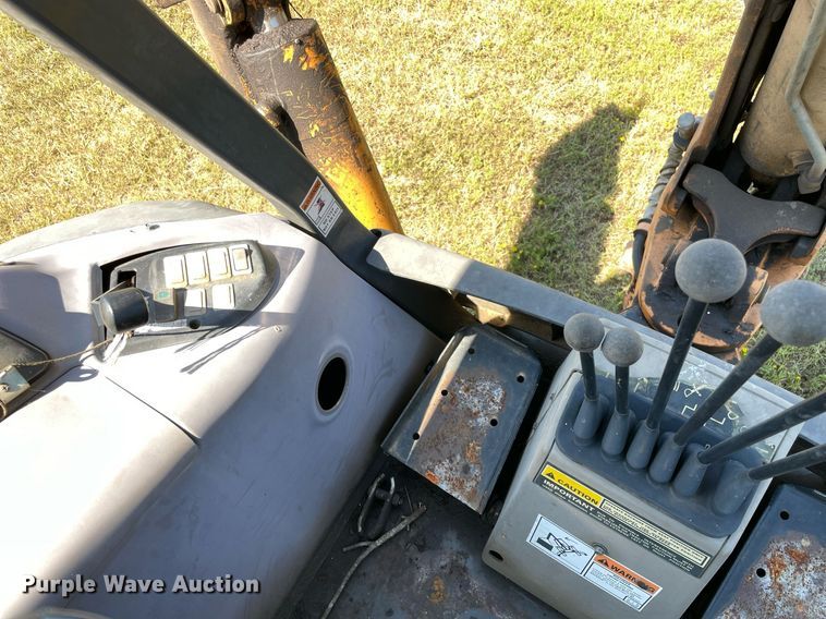 image for item NT9442 2005 Case 580 Super M Plus  backhoe