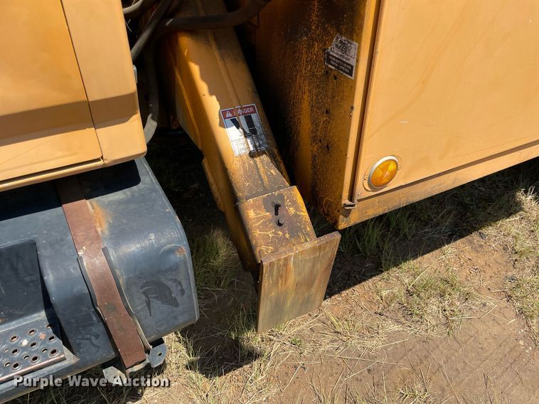 image for item NT9444 1999 Ford F800  bucket truck