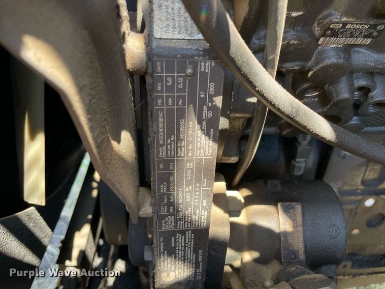 image for item NT9444 1999 Ford F800  bucket truck