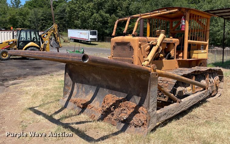 image for item NT9445 Caterpillar D6C  dozer