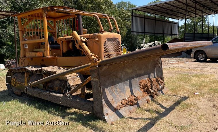 image for item NT9445 Caterpillar D6C  dozer
