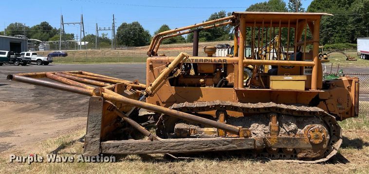 image for item NT9445 Caterpillar D6C  dozer