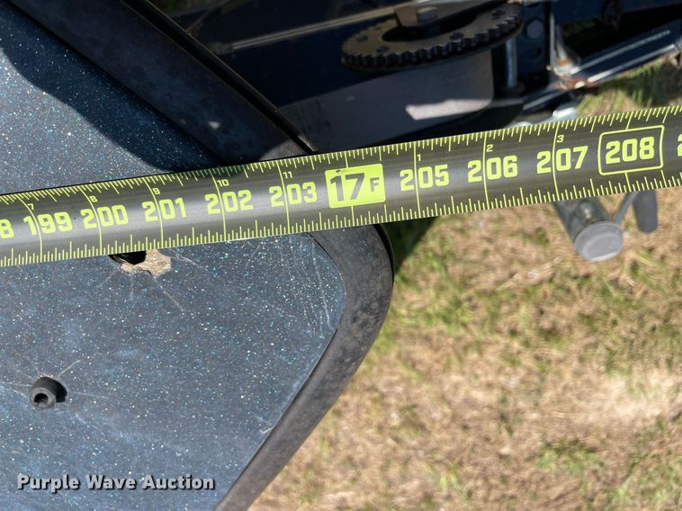 image for item NT9447 1985 Stratos 375-V  boat