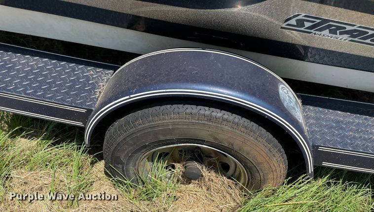 image for item NT9447 1985 Stratos 375-V  boat