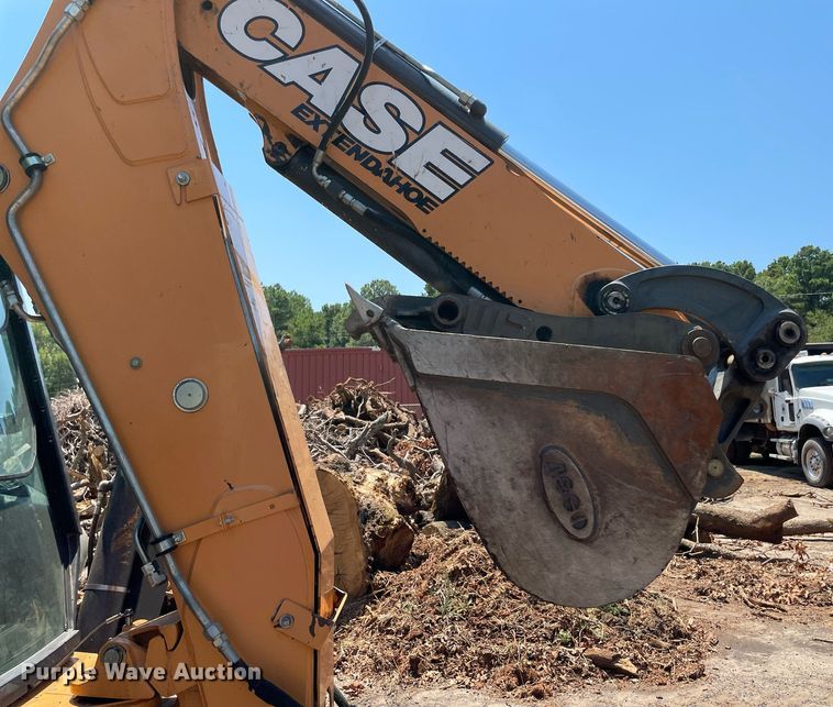 image for item NT9448 2017 Case 580 Super N backhoe