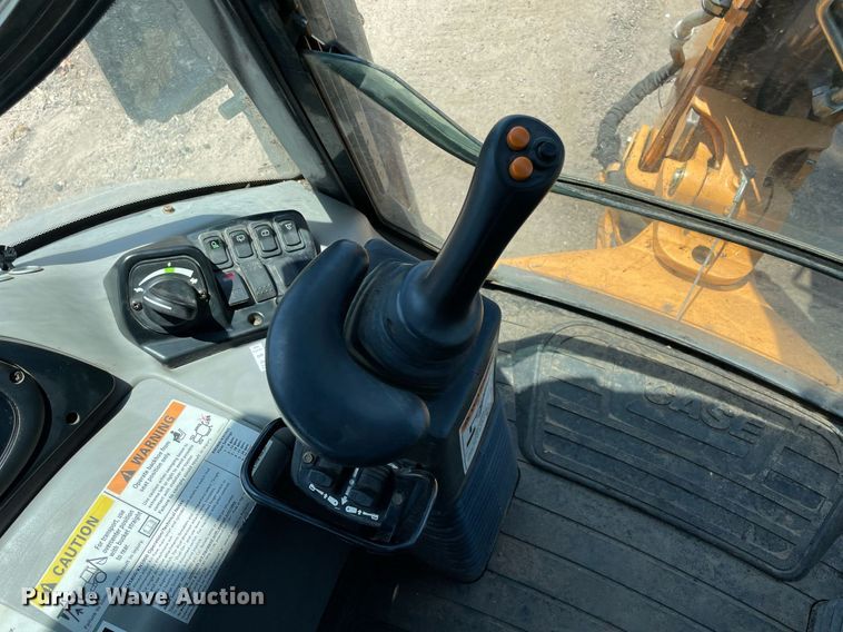 image for item NT9448 2017 Case 580 Super N backhoe