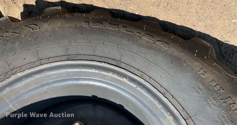 image for item NT9448 2017 Case 580 Super N backhoe