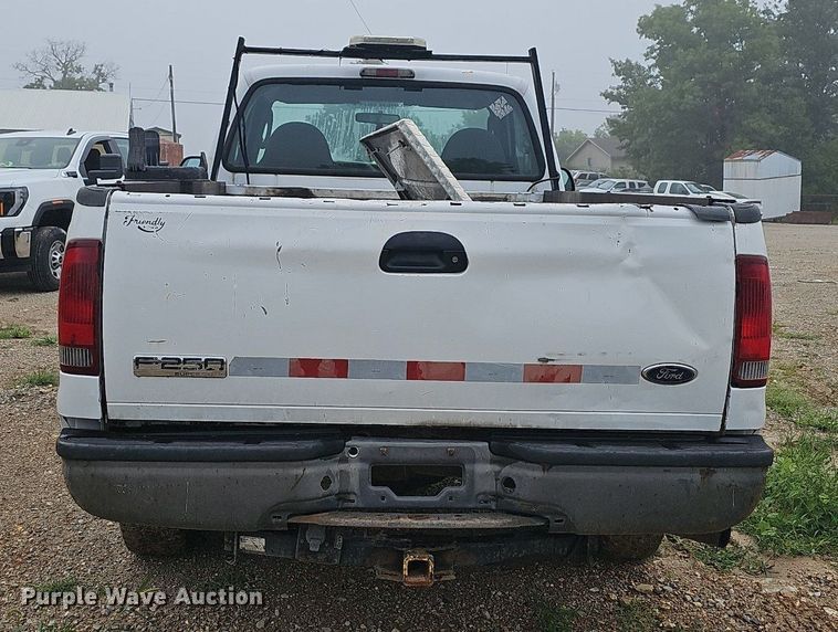 image for item NT9915 2007 Ford F250 Super Duty XL  pickup truck