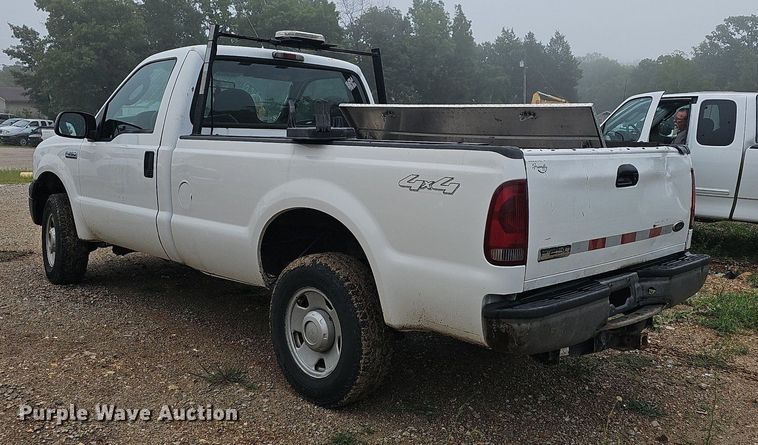 image for item NT9915 2007 Ford F250 Super Duty XL  pickup truck
