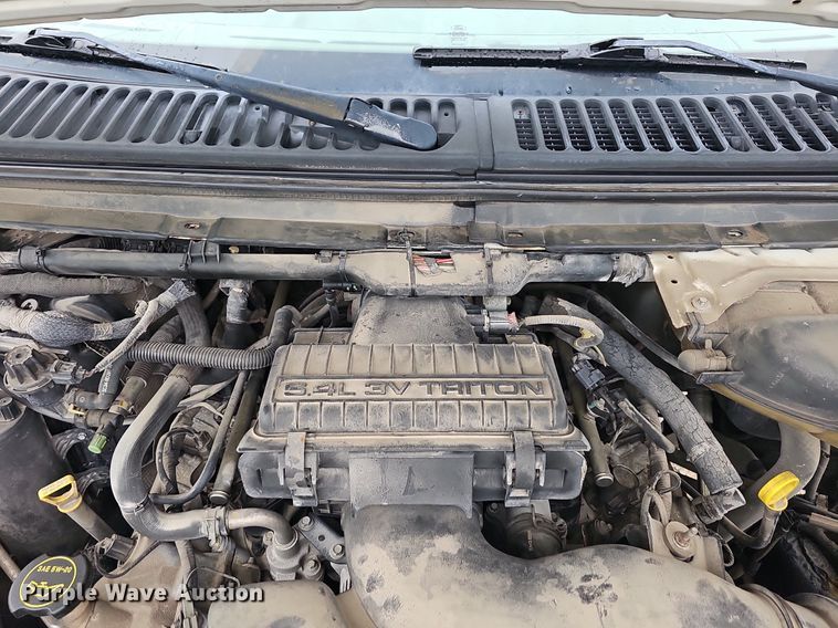 image for item NT9915 2007 Ford F250 Super Duty XL  pickup truck