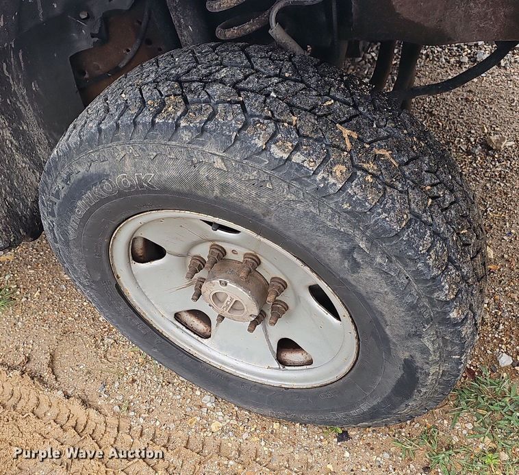 image for item NT9915 2007 Ford F250 Super Duty XL  pickup truck