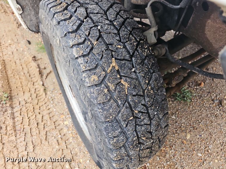 image for item NT9915 2007 Ford F250 Super Duty XL  pickup truck