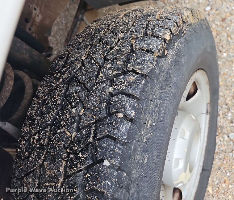 image for item NT9915 2007 Ford F250 Super Duty XL  pickup truck