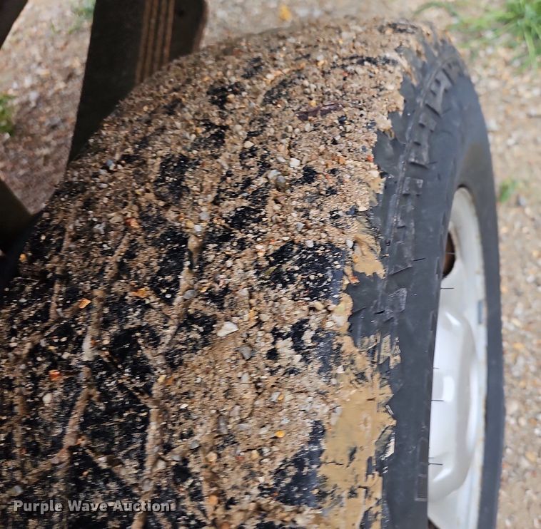 image for item NT9915 2007 Ford F250 Super Duty XL  pickup truck