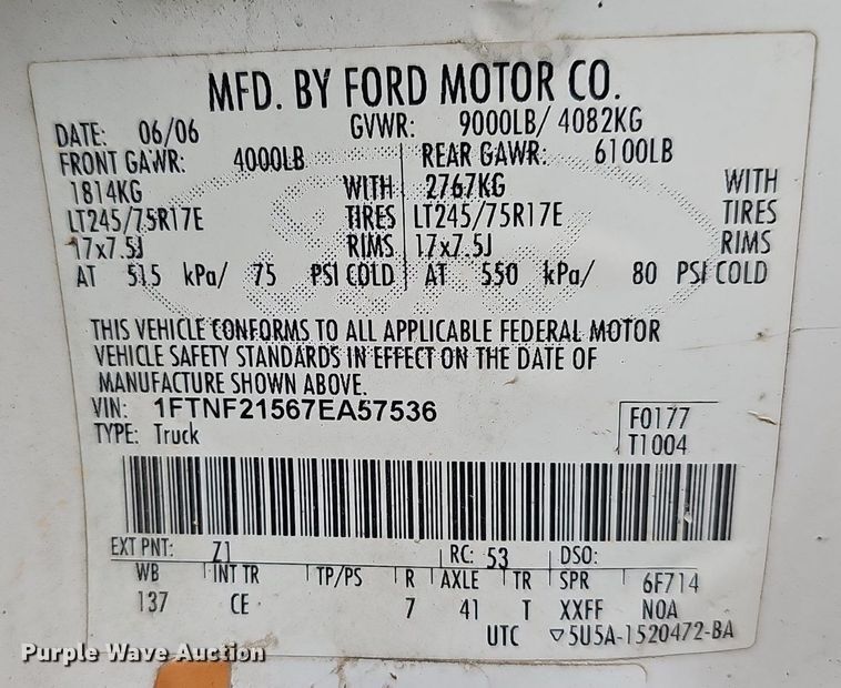 image for item NT9915 2007 Ford F250 Super Duty XL  pickup truck