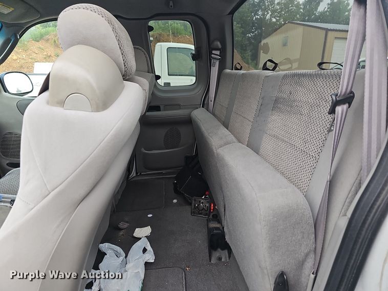 image for item NT9916 2002 Ford F150  SuperCab pickup truck