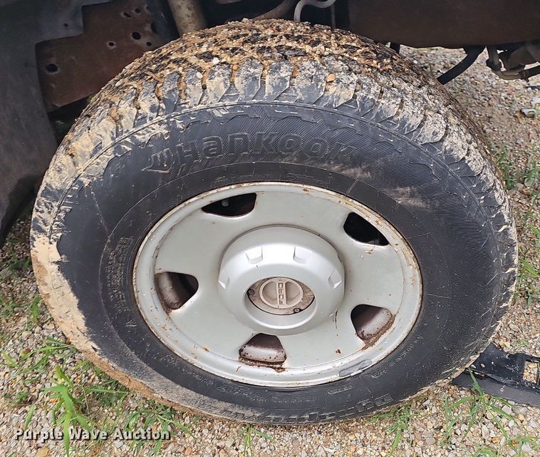 image for item NT9917 2007 Ford F250 Super Duty XL  pickup truck