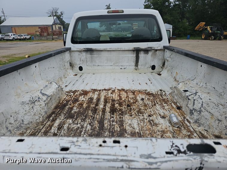 image for item NT9918 2008 Ford F250 Super Duty XL  pickup truck