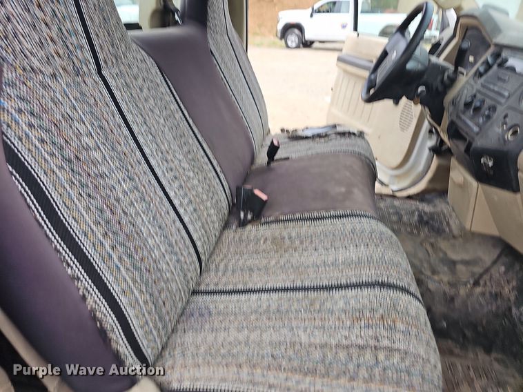 image for item NT9918 2008 Ford F250 Super Duty XL  pickup truck