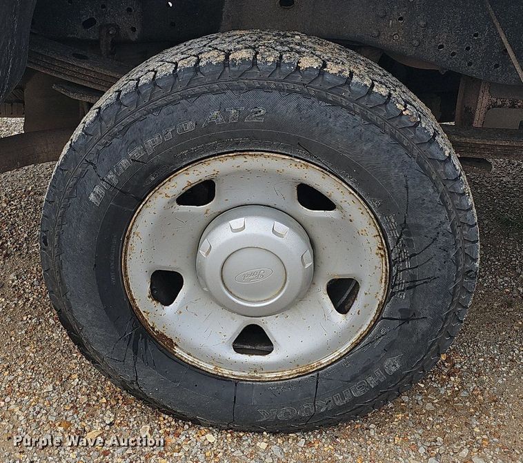 image for item NT9918 2008 Ford F250 Super Duty XL  pickup truck