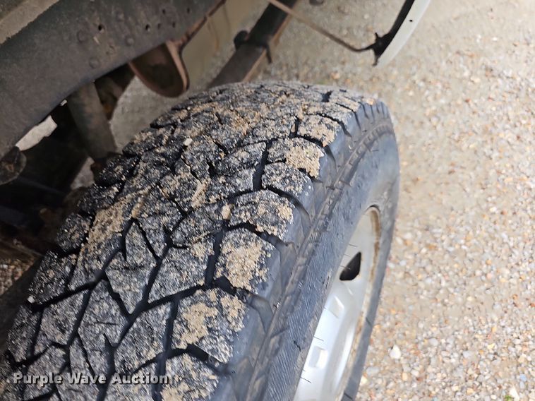 image for item NT9918 2008 Ford F250 Super Duty XL  pickup truck