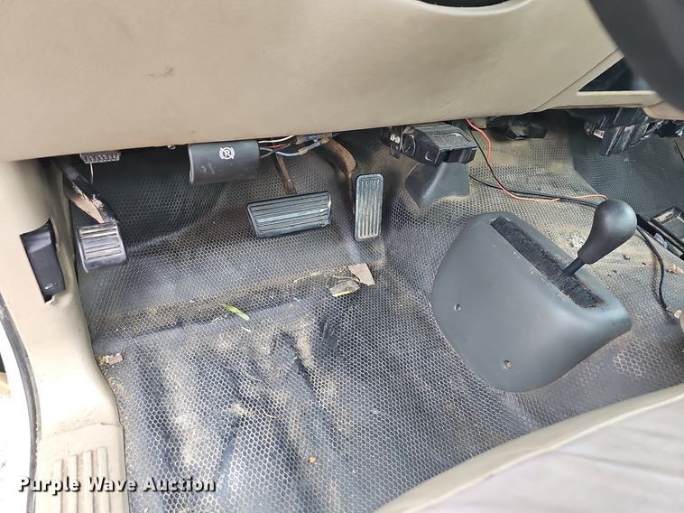 image for item NT9919 2003 Chevrolet Silverado 2500HD  pickup truck