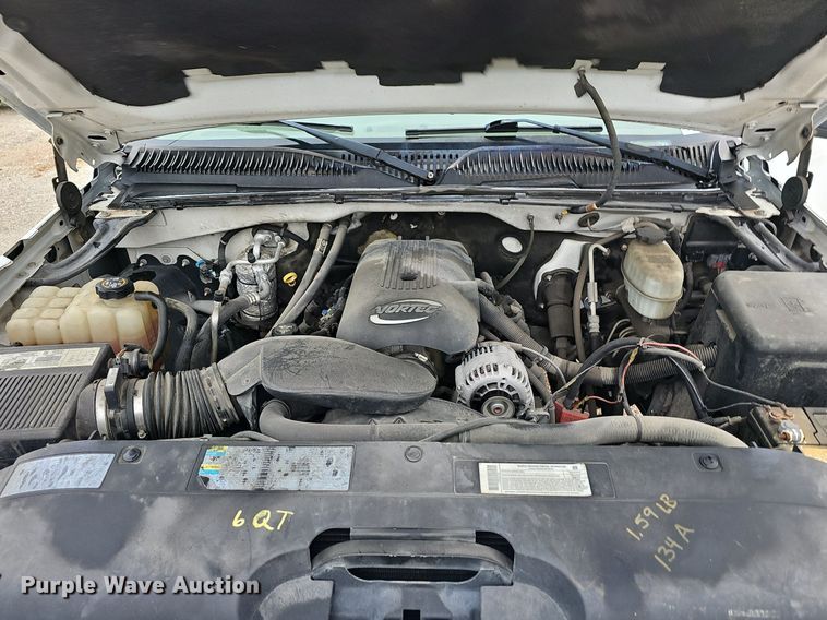 image for item NT9919 2003 Chevrolet Silverado 2500HD  pickup truck