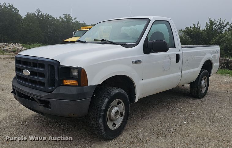 image for item NT9921 2007 Ford F250 Super Duty  pickup truck