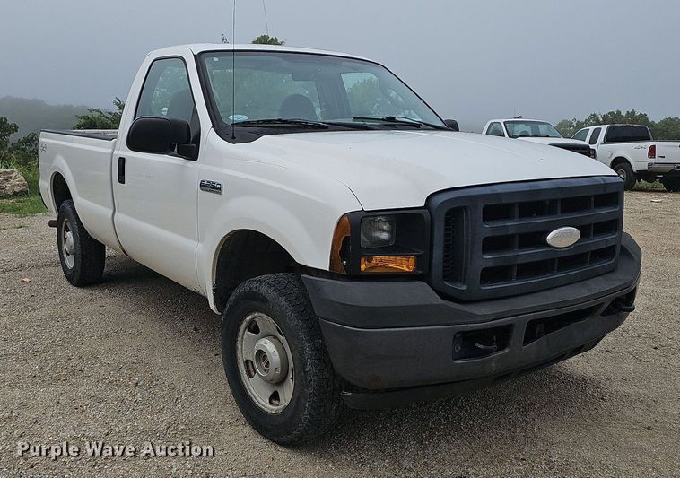 image for item NT9921 2007 Ford F250 Super Duty  pickup truck