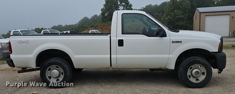 image for item NT9921 2007 Ford F250 Super Duty  pickup truck