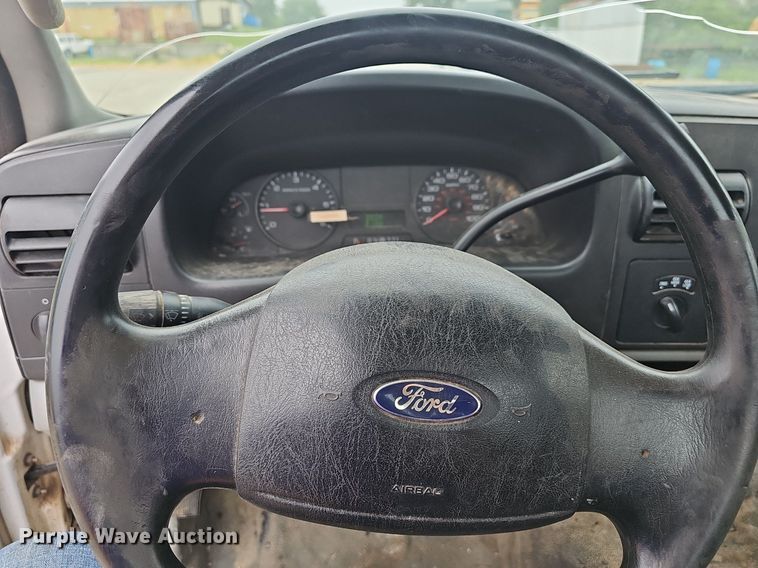 image for item NT9921 2007 Ford F250 Super Duty  pickup truck