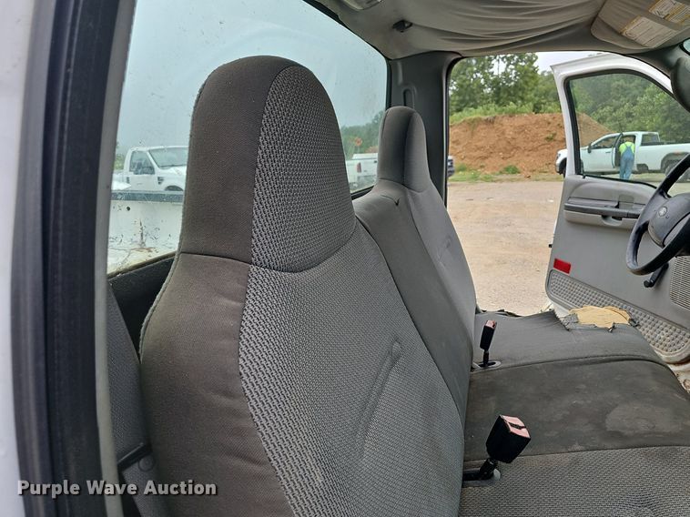 image for item NT9921 2007 Ford F250 Super Duty  pickup truck