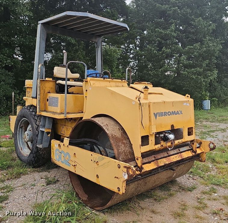 image for item NT9922 1996 Vibromax W602d  single drum roller