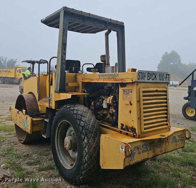 image for item NT9922 1996 Vibromax W602d  single drum roller