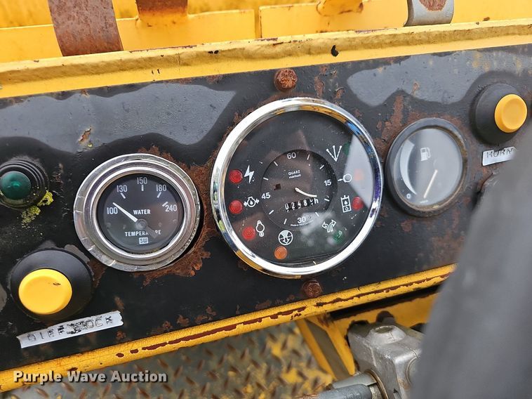 image for item NT9922 1996 Vibromax W602d  single drum roller